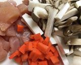 ごま香る♫キノコとささみの豆乳スープ☆作り方1写真