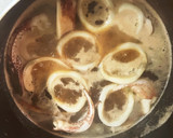 干し椎茸の旨味をプラス！イカと里芋の煮物作り方4写真