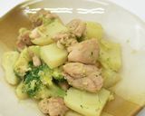 鶏肉ブロッコリーのじゃが芋味噌バター炒め作り方5写真