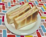 超簡単☆ハムマヨチーズホットサンド♪♪♪作り方7写真