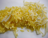 簡単！ツナと白菜のお味噌汁　+きくらげ作り方1写真