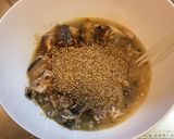 鯖缶と水菜としめじのおろしポン酢サラダ作り方1写真