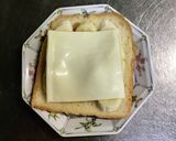 バナナと林檎、モッツァレラの蜂蜜トースト作り方4写真