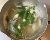 里芋とオクラのお味噌汁作り方2写真