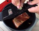 豚バラブロック醤油煮　by　カルットパン作り方5写真