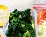 野菜たっぷり春雨スープ作り方1写真