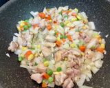 新玉ねぎの甘み♪和風チキンライス作り方4写真