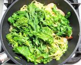 菜の花とエビのジェノベーゼ風パスタ作り方8写真