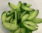 きゅうりと搾菜の姜葱醤和え作り方1写真