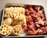 開運☆鶏モモとれんこんの梅ソテー作り方1写真