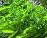 春よ来い。菜の花のからし胡麻和え♪作り方2写真