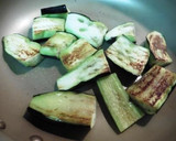 焼きナスと豆苗の味噌ゴマ和え作り方2写真