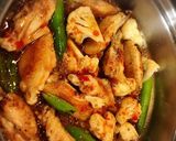 カリフラワーと鶏手羽のチリソース炒め作り方5写真