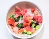 刺身に生ハムと野菜の中華風バラちらし作り方2写真