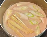 粕汁の残りでうどん・キムチ乗せ作り方2写真