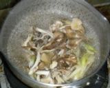 まいたけとライスペーパーのスープ作り方3写真