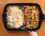 ホットプレートで!ピラフ✕鶏肉のトマト煮作り方8写真