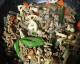 簡単！牛肉とれんこんの炒め煮作り方4写真