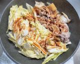 豚こま肉に油揚げと白菜にキノコの味噌炒め作り方4写真