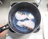 タラと新ゴボウにエノキの煮つけ作り方2写真