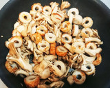 舞茸とちくわのバター醤油炒め作り方4写真