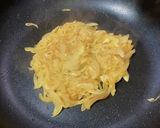 フワフワたまごのオニオンスープ作り方1写真
