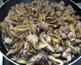 豚肉ごぼうきのこのしぐれ煮☆作り方3写真