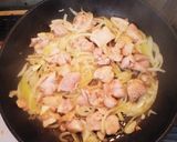 絶品☆鶏肉とたまねぎの海苔クリームパスタ作り方1写真