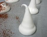 ブッシュドノエルにメレンゲきのこ♪作り方4写真