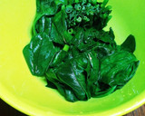 簡単☆銀鮭とほうれん草のトマト煮込み作り方1写真