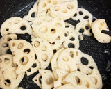 味見が止まらない！蓮根のり塩バター炒め作り方2写真