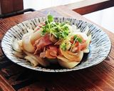おうち居酒屋★新玉ベーコンのシンプル炒め作り方4写真