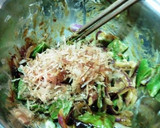ジャンボいんげんと赤玉ねぎの味噌マヨ和え作り方4写真