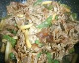筍の代わりに冷凍ポテトで【青椒肉絲】作り方4写真