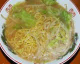 黒すり胡麻ラーメン(味噌)作り方7写真