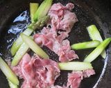 サムジャンで厚揚げとアスパラの辛味炒め作り方3写真