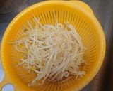 タレ絶賛!もやしとわかめのサラダ作り方3写真