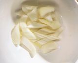 お一人様☆野菜たっぷりレトルトカレー作り方4写真