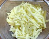 千切りじゃがいものだしバター炒め作り方1写真