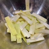 大根の皮のかき揚げ作り方1写真