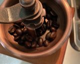 休日はミルで挽いたコーヒーを作り方2写真