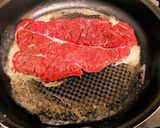 赤ワインソース仕立ての高級風！ステーキ作り方4写真