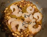 えびとアスパラのチーズペペロンチーノ作り方5写真
