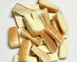 食パンのミミのバター炒めゴマきな粉まぶし作り方1写真