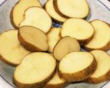 カリカリホクホク【厚切りポテトフライ】作り方1写真