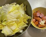 ほっこり白菜とウィンナーの塩バター蒸し作り方1写真