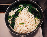 簡単☆豚肉とほうれん草のうどん作り方5写真
