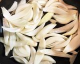 新玉ねぎいっぱい！煮込み5分で和牛の牛丼作り方1写真