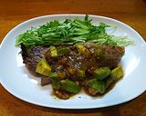 ラム肉の梅肉アボカド作り方7写真