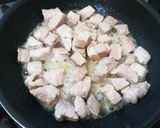 カレー用お肉で。味噌バター炒め。作り方1写真